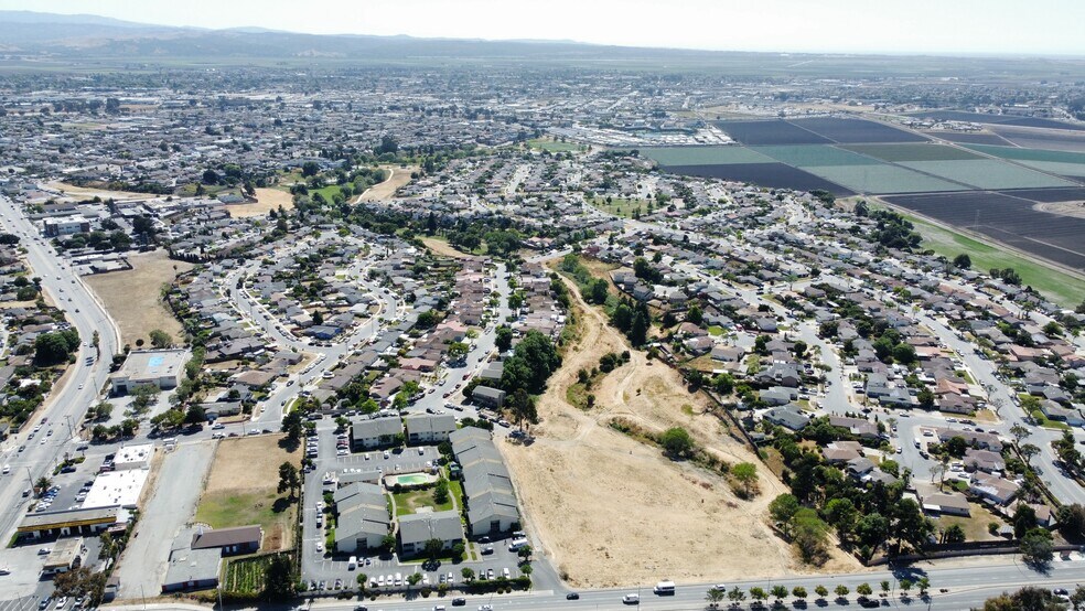 More Photos Of 11 Hill Cir, Salinas Land For Sale