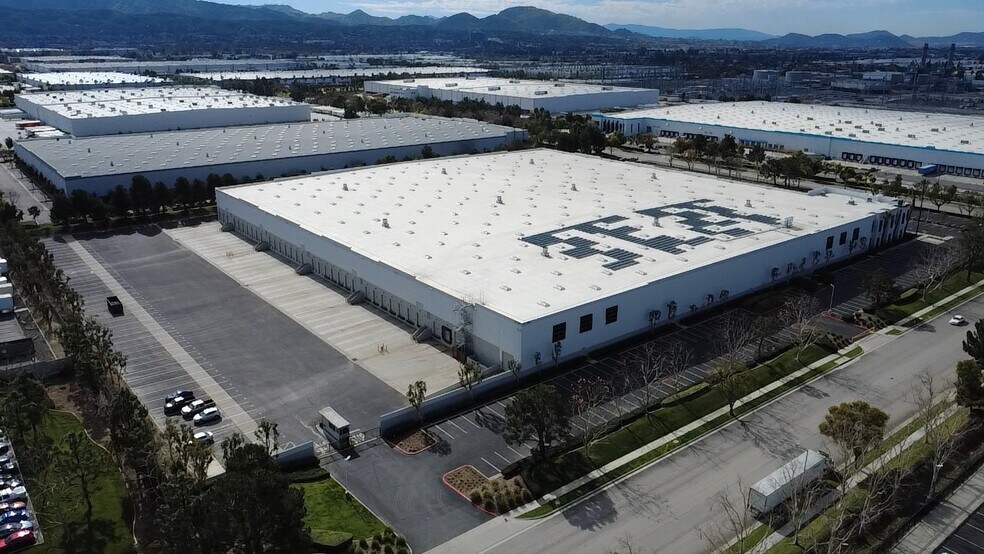 Primary Photo Of 1898 Marigold Ave, Redlands Warehouse For Lease