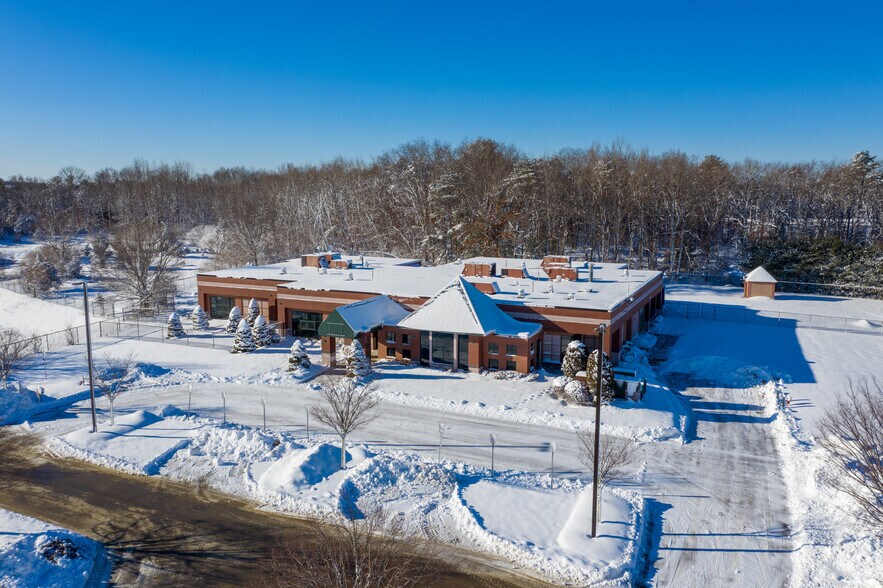 More Photos Of 51 Technology Way, West Greenwich Research And Development For Lease