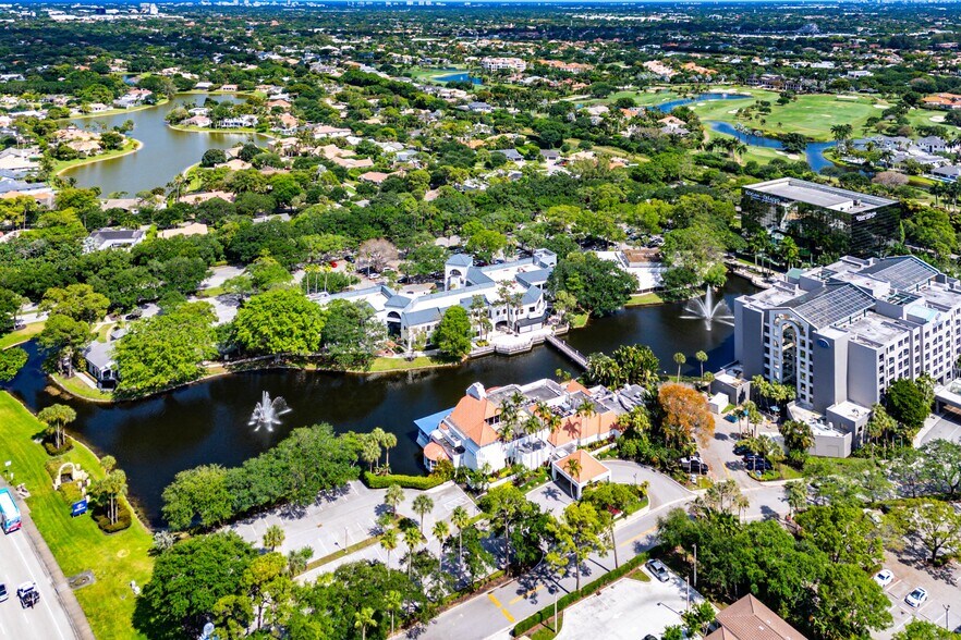 More Photos Of 7820-7860 Glades Rd, Boca Raton Office For Lease