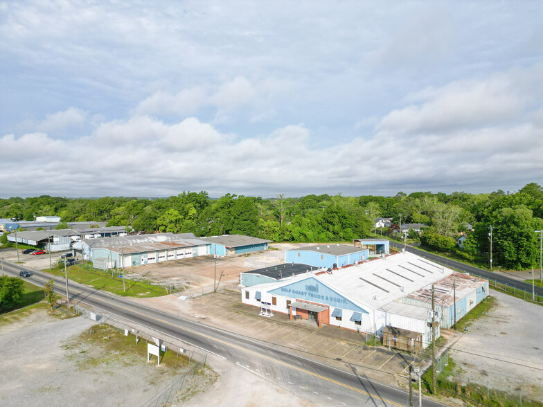 Primary Photo Of 2260 Halls Mill Rd, Mobile Distribution For Sale