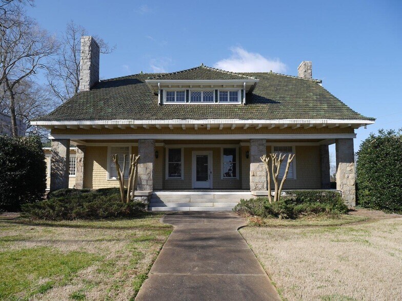 Primary Photo Of 126 Milledge Ave, Athens Office Residential For Lease