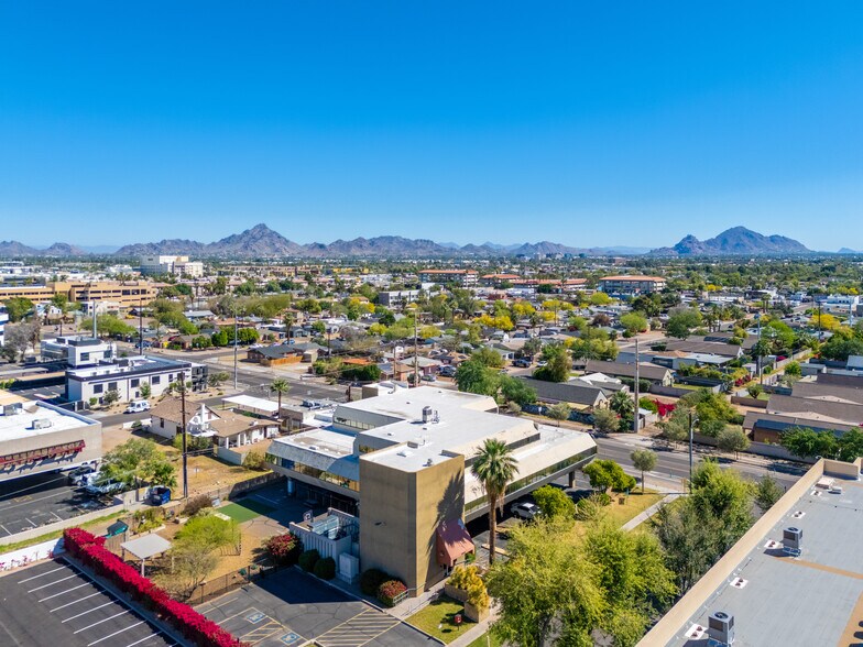 More Photos Of 200 E Mitchell Dr, Phoenix Office For Sale