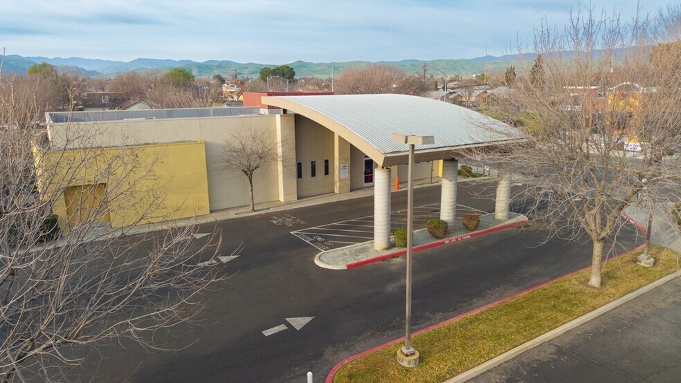 More Photos Of 406 E Elm Ave, Coalinga Office For Sale