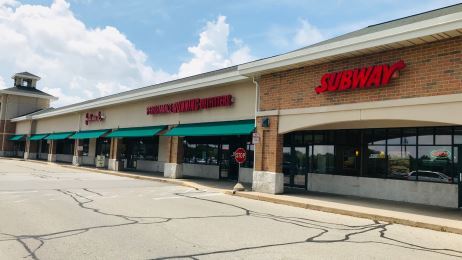 More Photos Of 2205 N Calhoun Rd, Brookfield Unknown For Lease