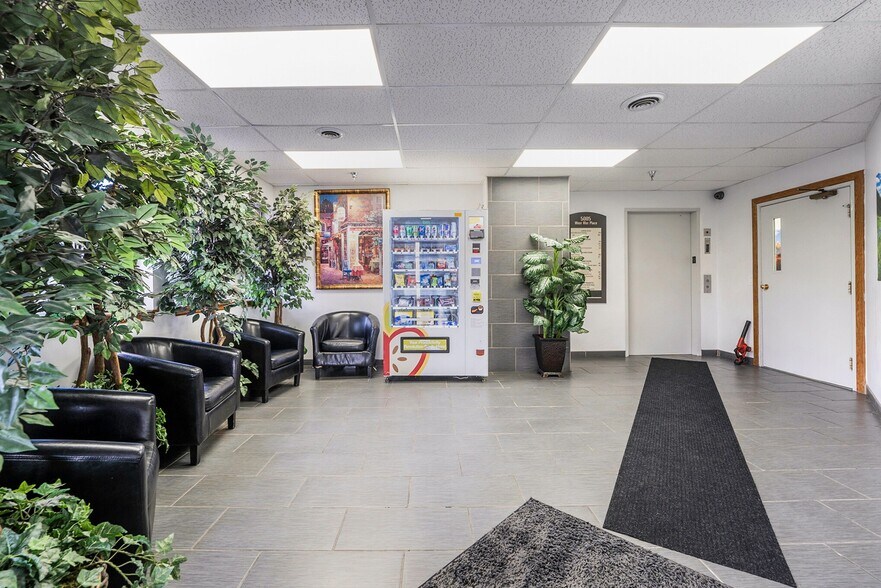 More Photos Of 5005 W 81st Pl, Westminster Office For Lease