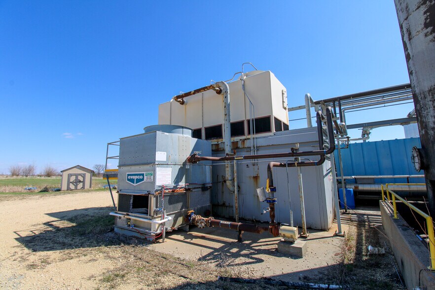 More Photos Of 5640 44th Ave S, Clinton Industrial For Sale