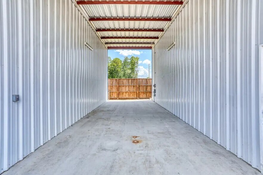 More Photos Of 24495 Sorters Rd, Porter Land For Lease