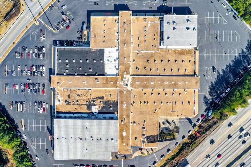 More Photos Of 3750 Venture Dr, Duluth Unknown For Lease