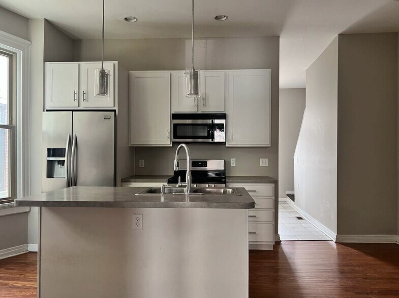 More Photos Of , Harrisburg Multifamily For Sale