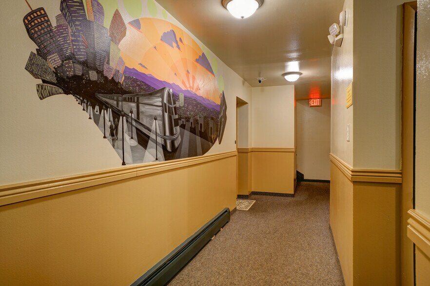 More Photos Of 375 S Depew St, Lakewood Apartments For Sale