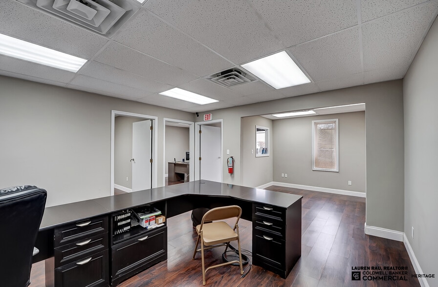 More Photos Of 400-460 Fame Rd, Dayton Light Distribution For Lease