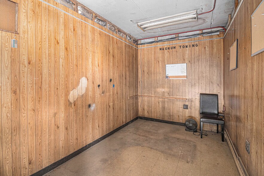 More Photos Of 29250 S Wixom Rd, Wixom Warehouse For Sale