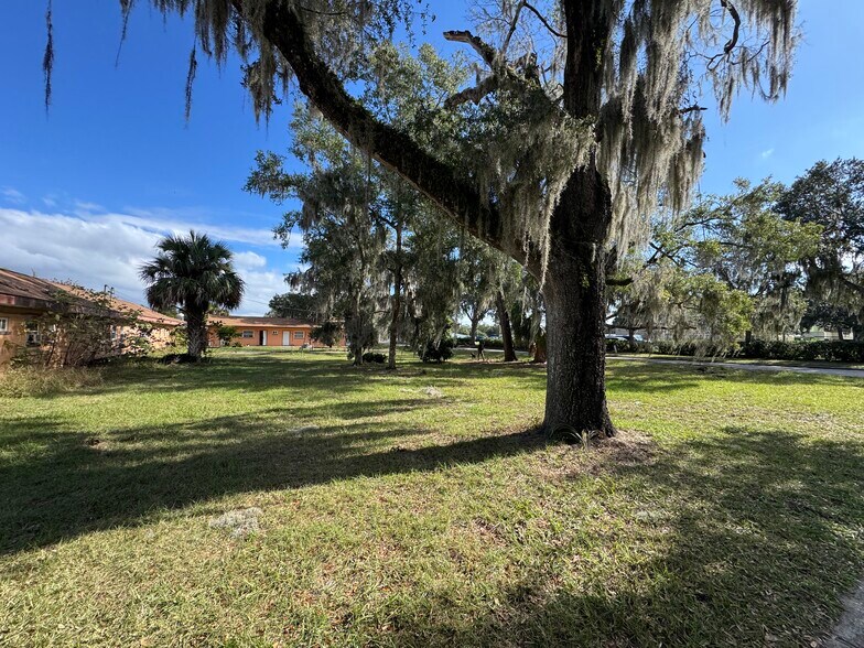 Primary Photo Of 647 S Woodland Blvd, Deland Apartments For Sale