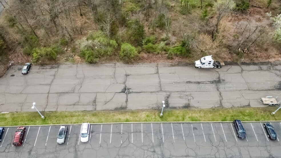 More Photos Of 644 howard avenue, Somerset Land For Lease