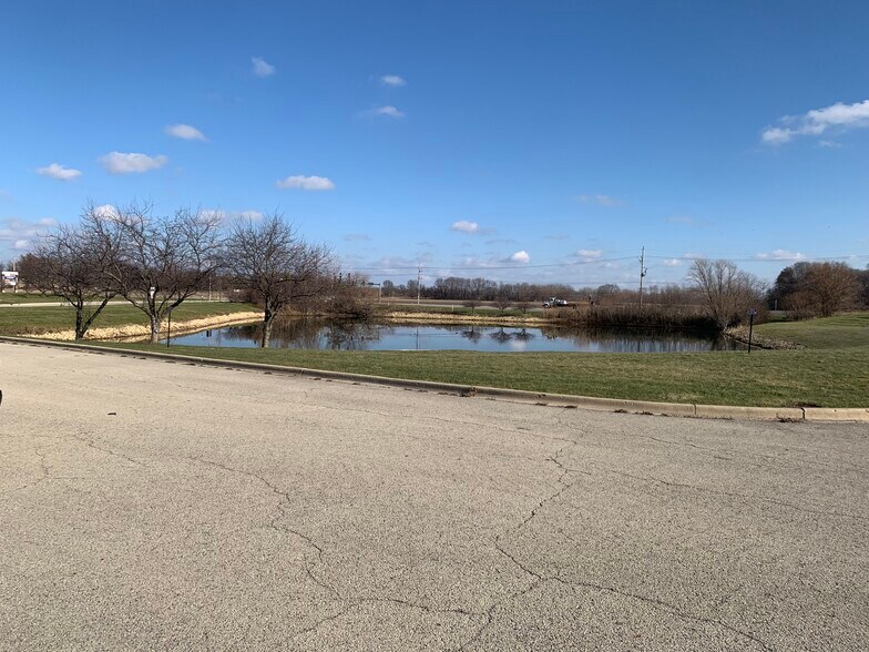More Photos Of 1 & 2 BOOMBAH Blvd, Yorkville Land For Sale