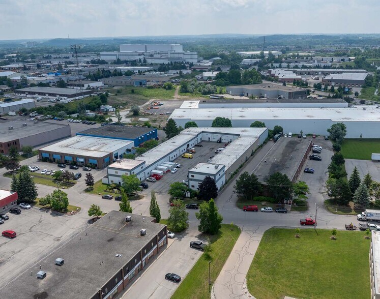 More Photos Of 55 Shoemaker St, Kitchener Warehouse For Lease
