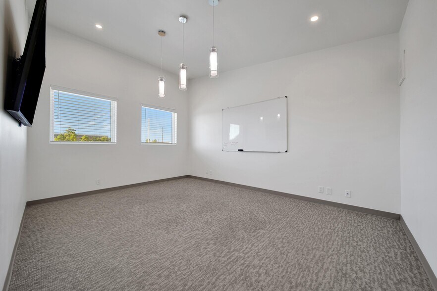 More Photos Of 104 Louetta Road & Vintage Preserve Pky, Houston Medical For Lease