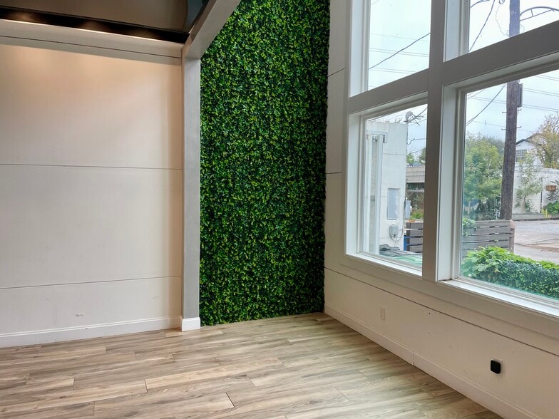 More Photos Of 3335 W Lamar St, Houston Office Residential For Lease