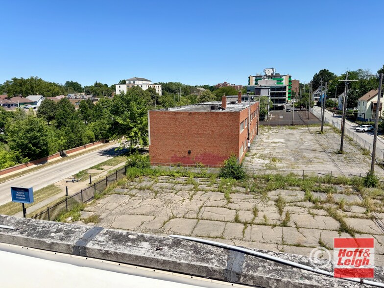 More Photos Of 11710 Shaker Blvd, Cleveland Office For Sale
