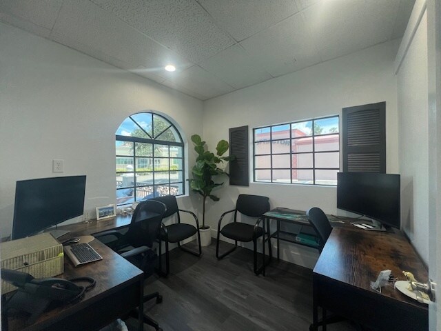 More Photos Of 910 Cape Coral Pky E, Cape Coral Restaurant For Sale