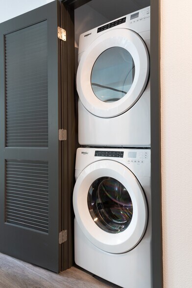 More Photos Of 1800 Beverly Blvd, Los Angeles Apartments For Lease