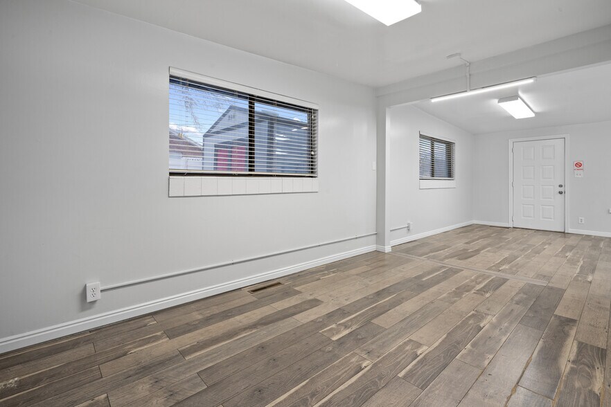 More Photos Of 9386 S Redwood Rd, West Jordan Office For Lease