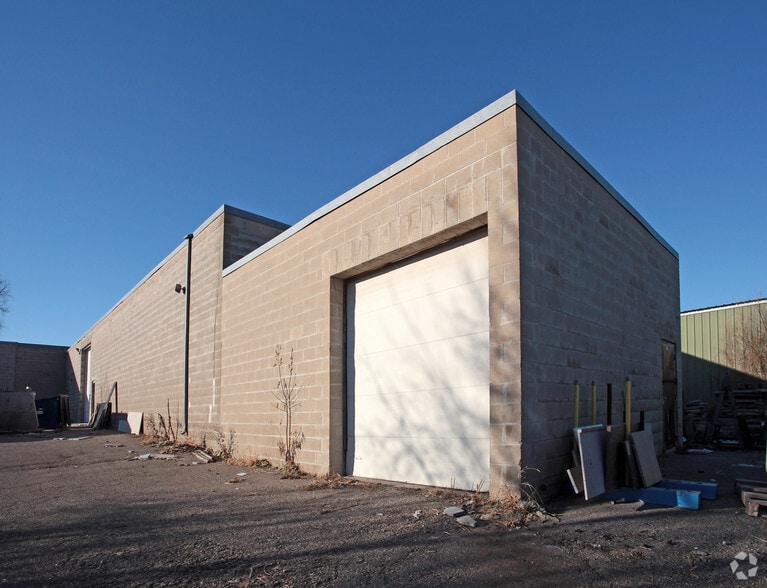 More Photos Of 3200 W Highway 13 W, Burnsville Showroom For Sale