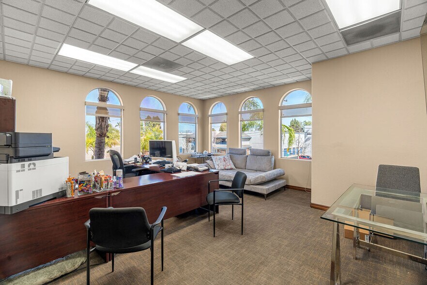 More Photos Of 8891 Watson St, Cypress Office For Sale