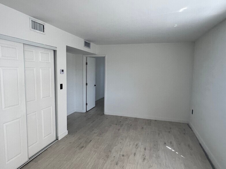 More Photos Of 12215 W Dixie Hwy, North Miami Multifamily For Sale