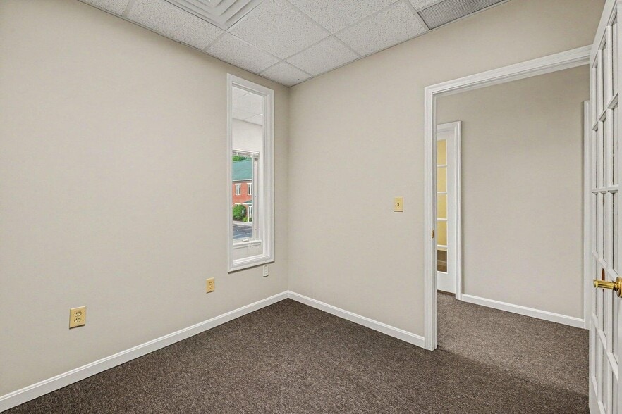 More Photos Of 6900 Houston Rd, Florence Office For Lease