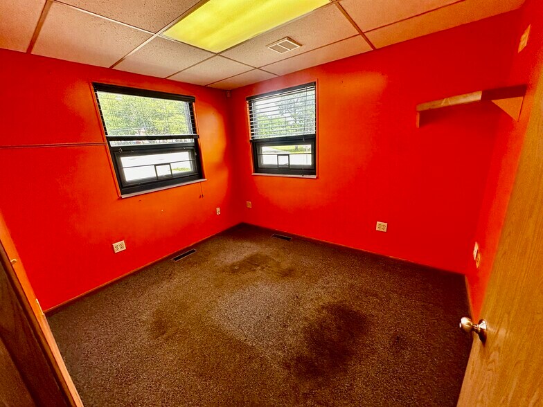 More Photos Of 3470 Gilchrist Rd, Mogadore Warehouse For Sale