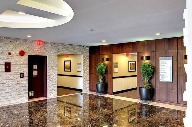 More Photos Of 345 E 37th St, New York Apartments For Lease