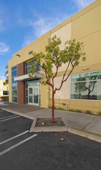 More Photos Of 1361 Rocky Point Dr, Oceanside Warehouse For Sale