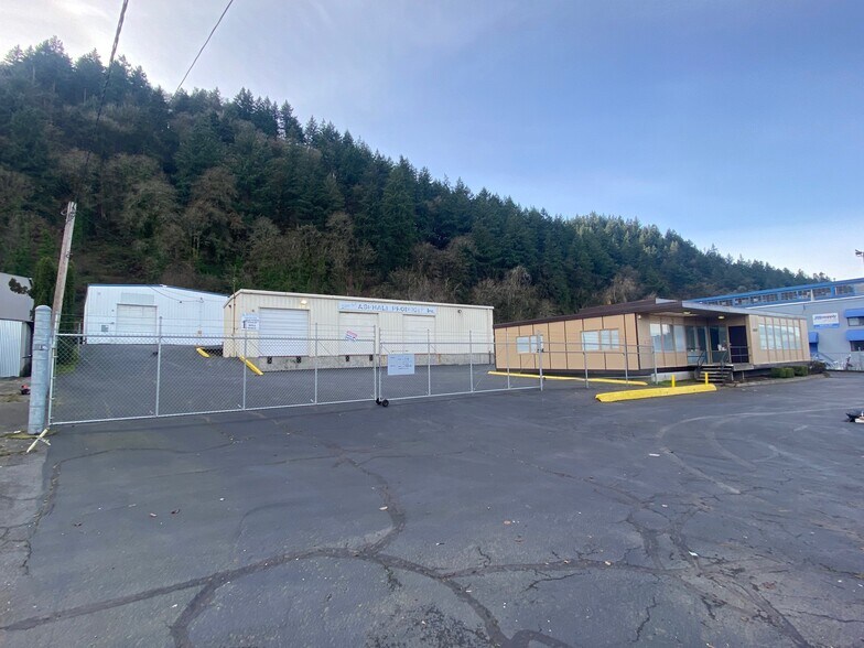 Primary Photo Of 3537 NW St Helens Rd, Portland Industrial For Lease