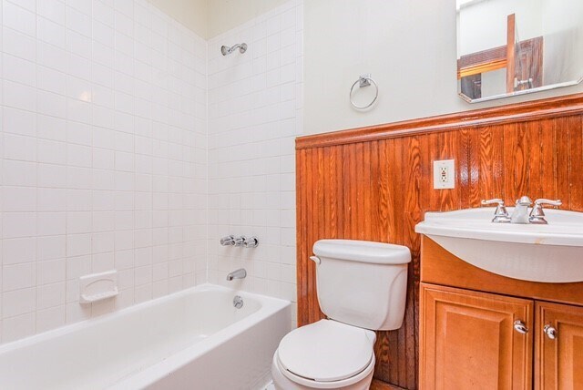More Photos Of 1079 Broadway, Brooklyn Apartments For Sale