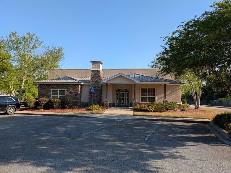 Primary Photo Of 4081 Inner Perimeter Rd, Valdosta Office Residential For Sale
