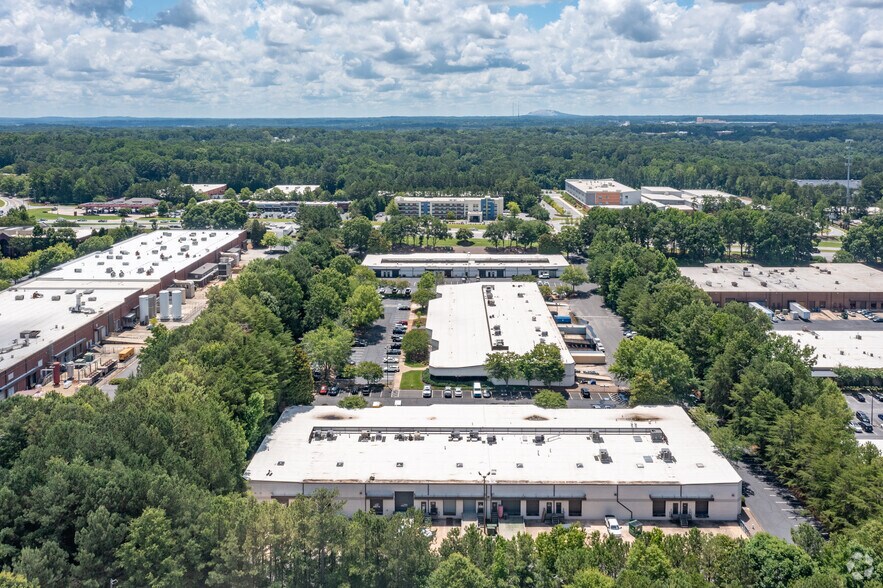 More Photos Of 5875 Peachtree Industrial Blvd, Norcross Unknown For Lease