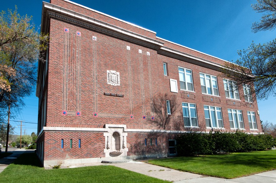 More Photos Of 225 E Reeder St, Dillon Office For Lease