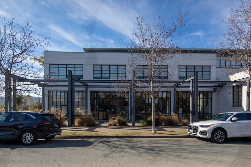 More Photos Of 1608 4th St, Berkeley Office For Lease