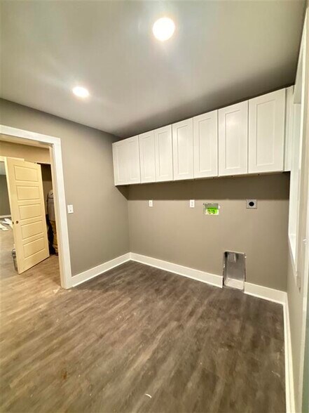 More Photos Of 1344 Park St, Bowling Green Multifamily For Sale