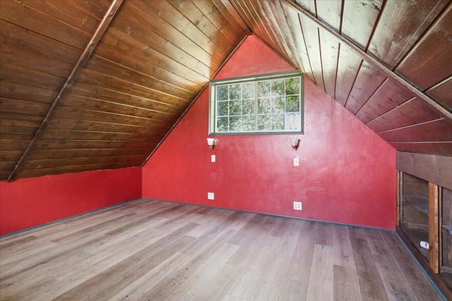 More Photos Of 6911 Engineers rd, Julian Multifamily For Sale