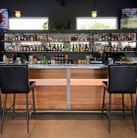 More Photos Of 20390 N M 52, Chelsea Restaurant For Lease