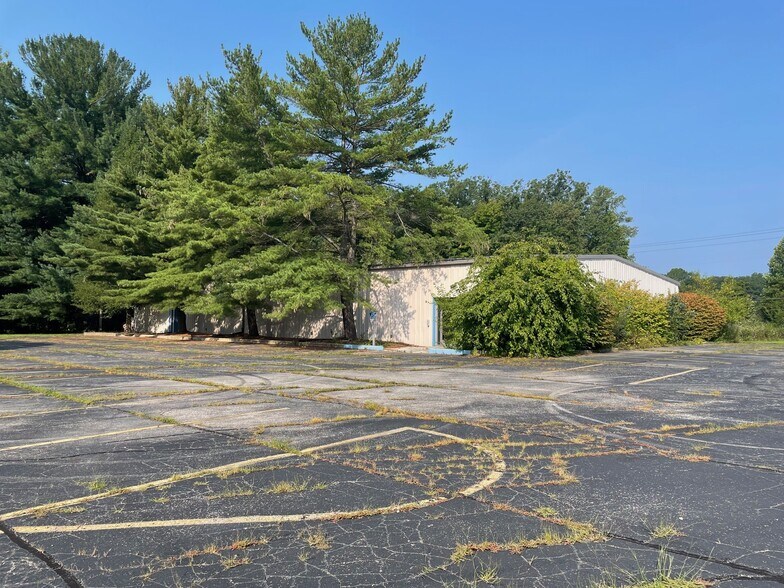 More Photos Of 17760 Behner Rd, New Buffalo Lodge Meeting Hall For Sale