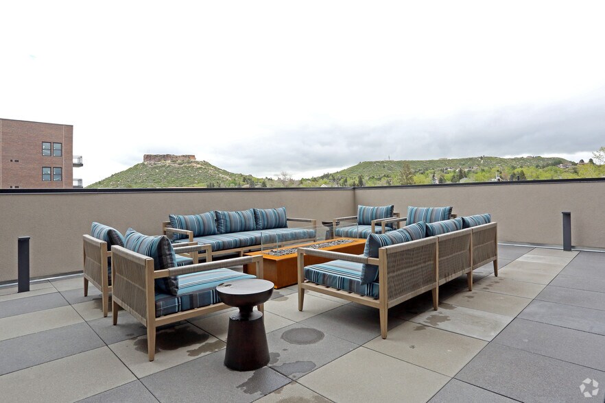 More Photos Of 115 wilcox St, Castle Rock Apartments For Lease