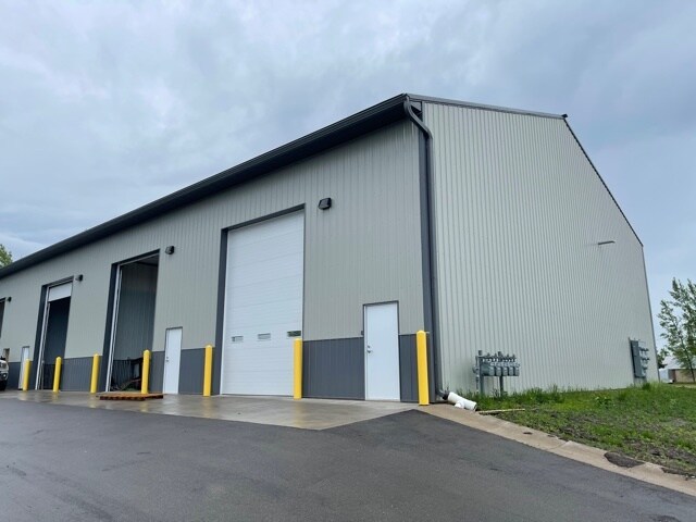 More Photos Of 405-415 Guernsey Ln, Red Wing Warehouse For Sale