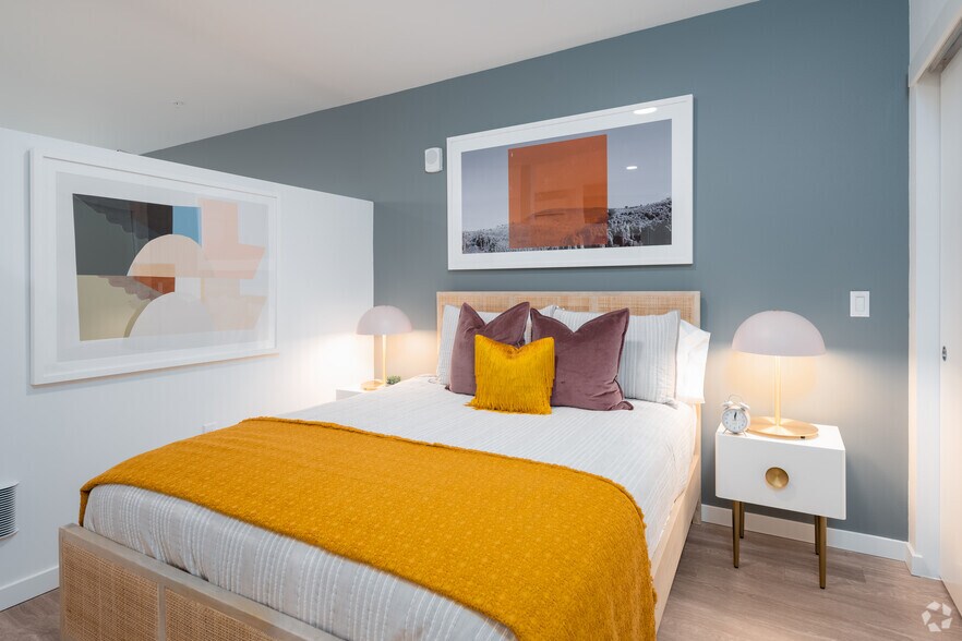 More Photos Of 2309 S Jackson St, Seattle Apartments For Lease