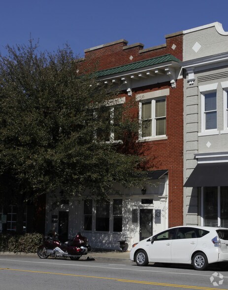 More Photos Of 211 E Washington St, Greenville Office For Lease
