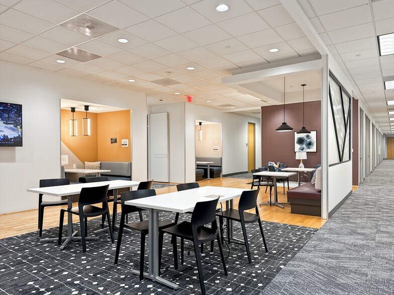 Primary Photo Of 6860 Dallas Pkwy, Plano Coworking Space