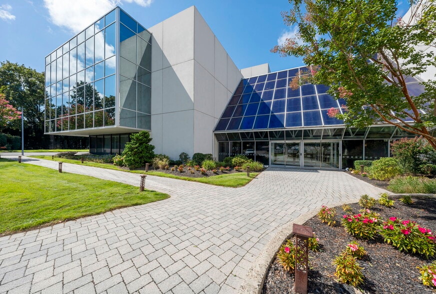 More Photos Of 700 Veterans Memorial Hwy, Hauppauge Unknown For Lease